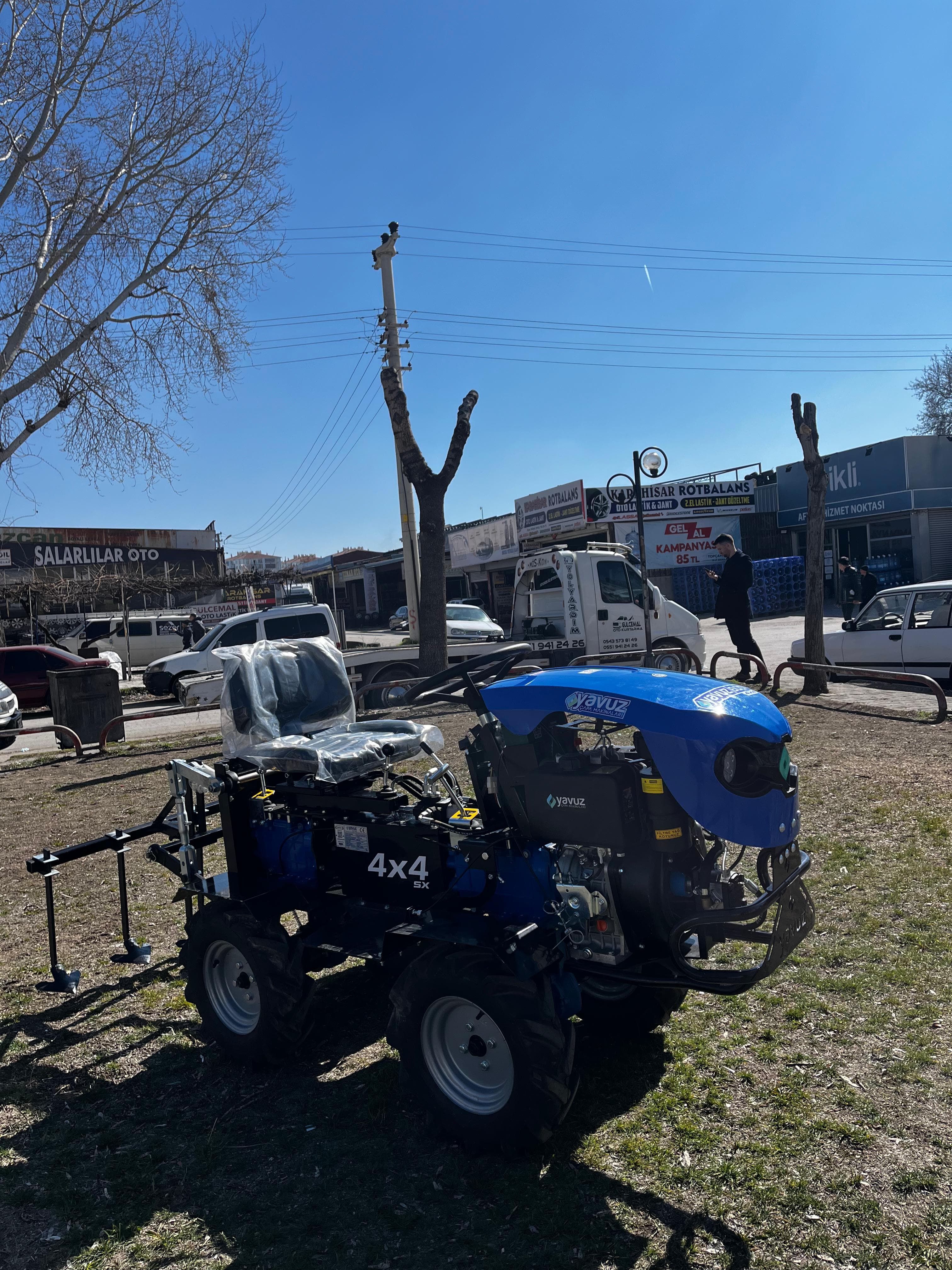 YAVUZ 4X4 15 HP MİNİ TRAKTÖR ARKADAN ÇAPALI